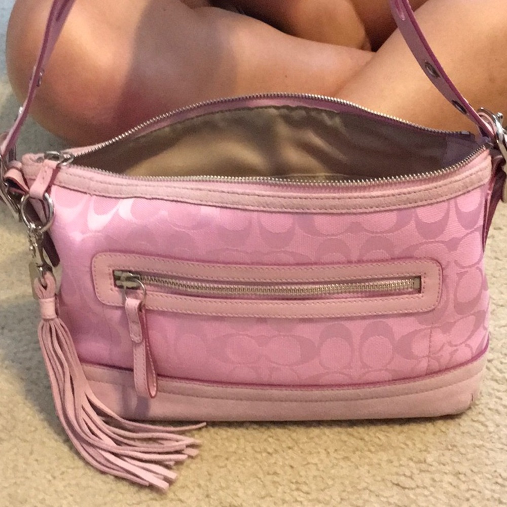 Handbag - Picture 2 of 4